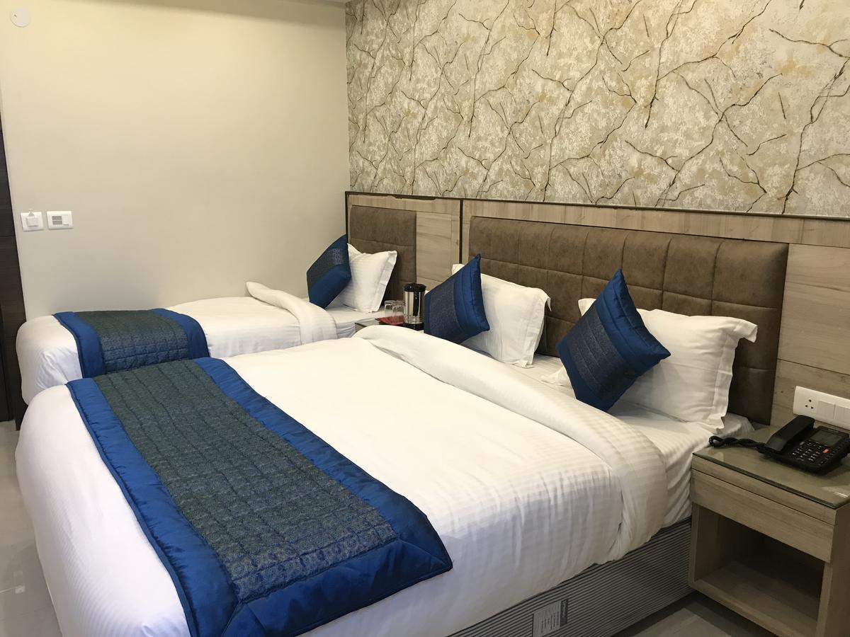 Hotel Merry Gold Nowe Delhi Zewnętrze zdjęcie