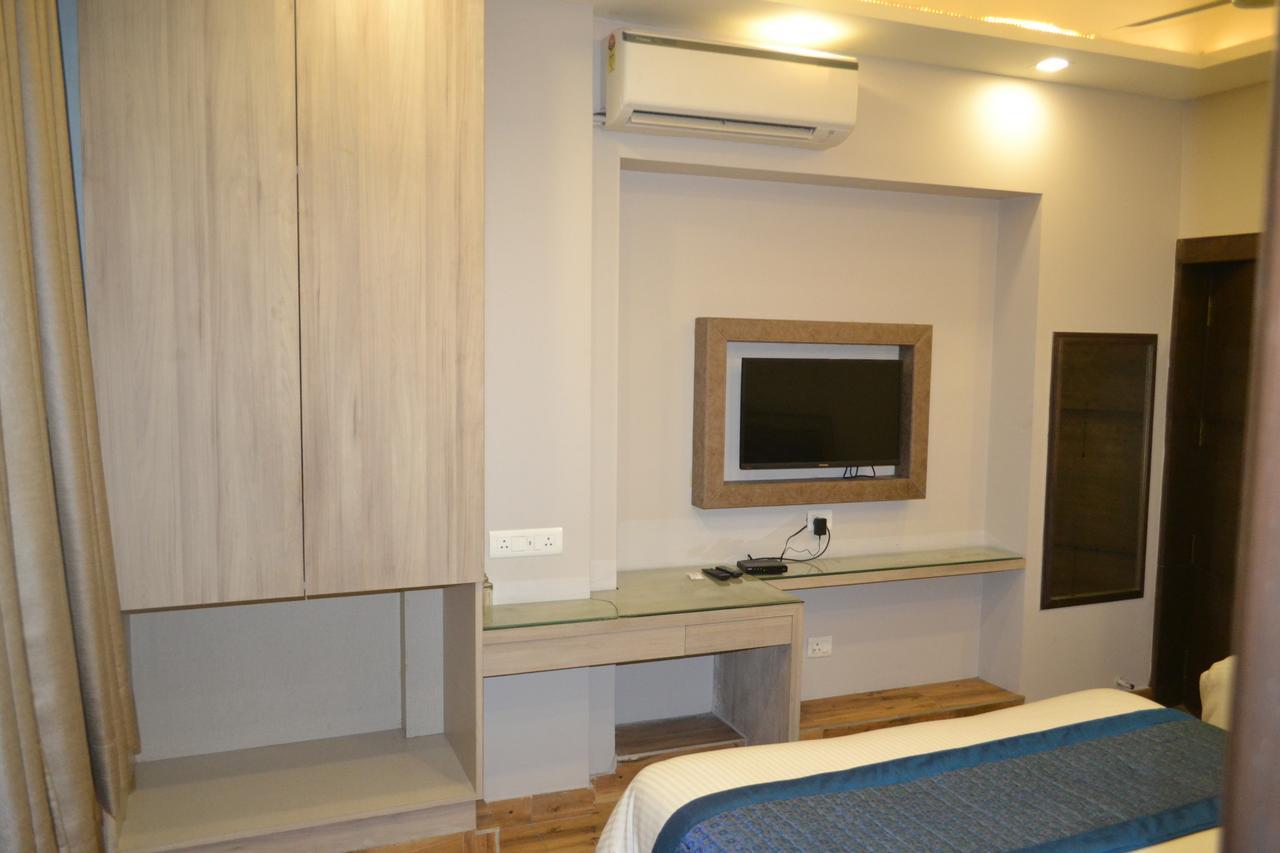 Hotel Merry Gold Nowe Delhi Zewnętrze zdjęcie